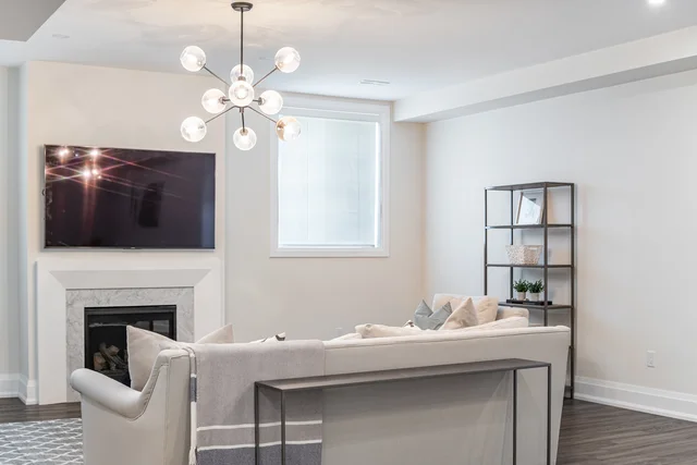 4 Dexshire Drive, Ajax - photo 164