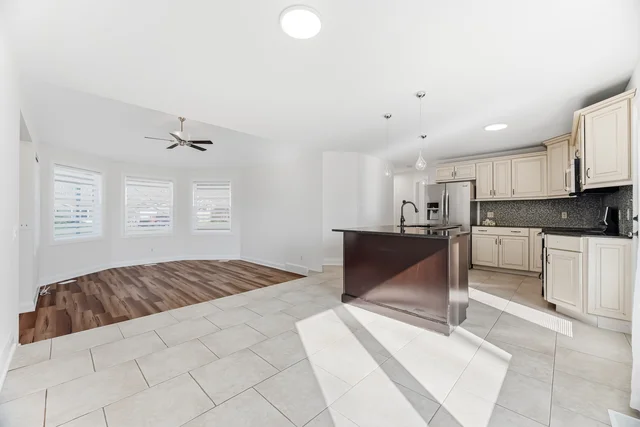 514 Buffalo Road, Fort Erie - photo 15