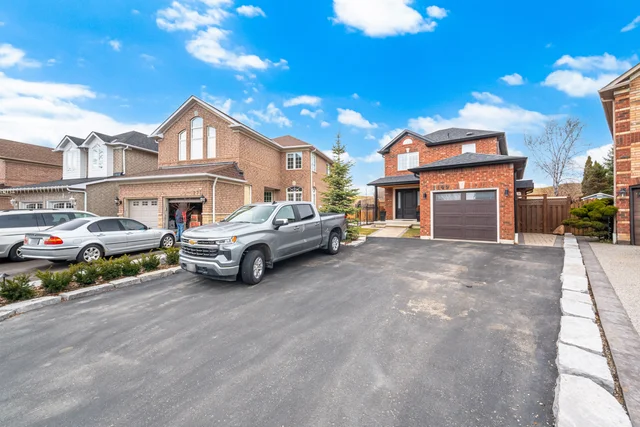1169 Barnswallow Court, Mississauga - photo 5