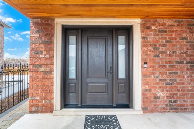 1169 Barnswallow Court, Mississauga - photo 8