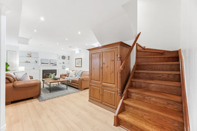 1169 Barnswallow Court, Mississauga - photo 42
