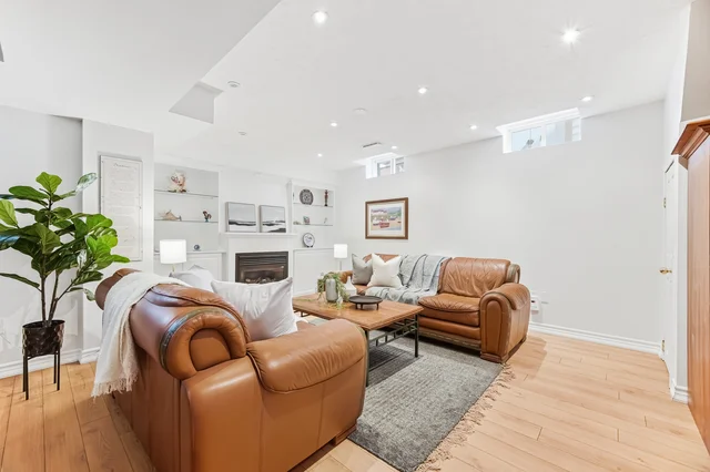 1169 Barnswallow Court, Mississauga - photo 44