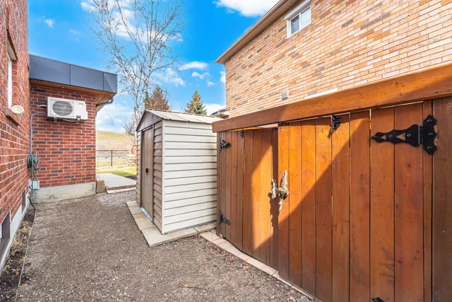 1169 Barnswallow Court, Mississauga - photo 65