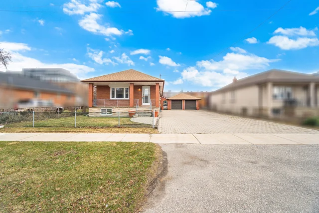 5 Rosewood Avenue, Etobicoke - photo 27
