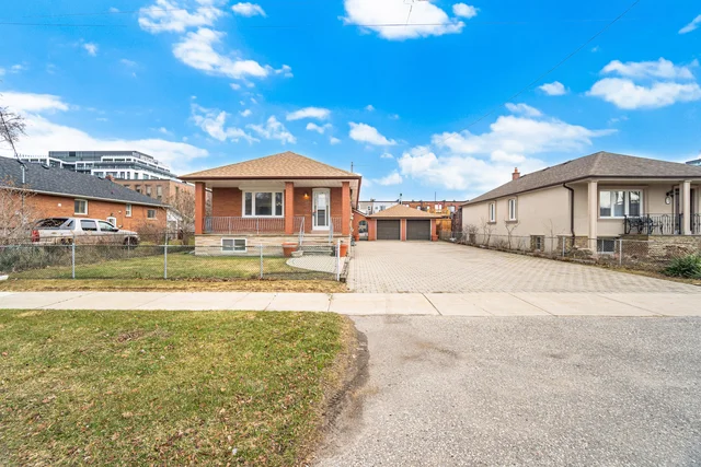 5 Rosewood Avenue, Etobicoke - photo 28