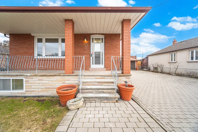 5 Rosewood Avenue, Etobicoke - photo 29