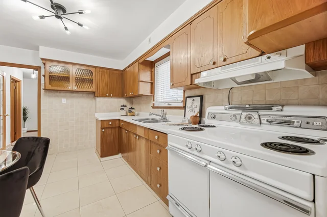 5 Rosewood Avenue, Etobicoke - photo 43