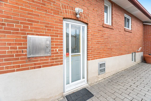 5 Rosewood Avenue, Etobicoke - photo 61