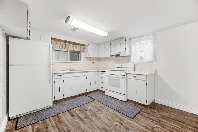 5 Rosewood Avenue, Etobicoke - photo 69