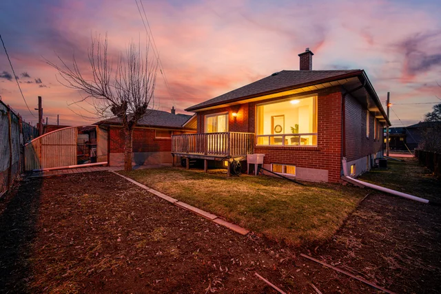 5 Rosewood Avenue, Etobicoke - photo 91