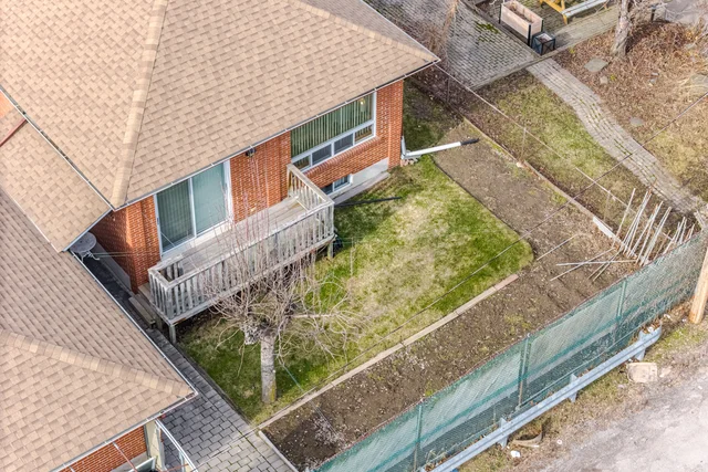 5 Rosewood Avenue, Etobicoke - photo 95