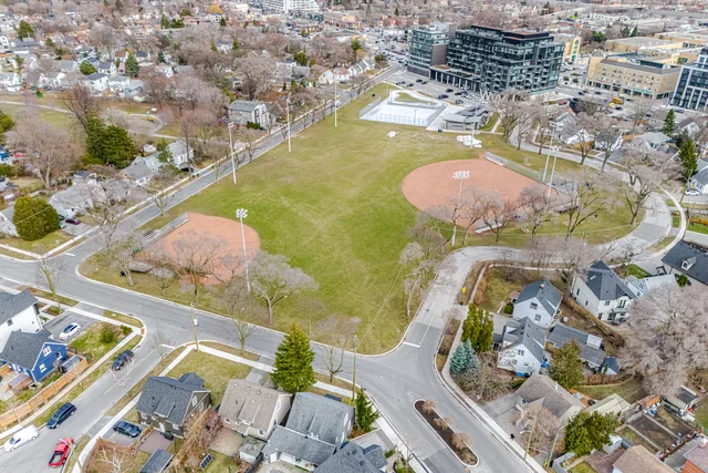 5 Rosewood Avenue, Etobicoke - photo 99