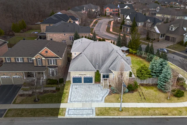 3409 Liptay Avenue, Oakville - photo 7
