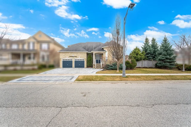 3409 Liptay Avenue, Oakville - photo 11