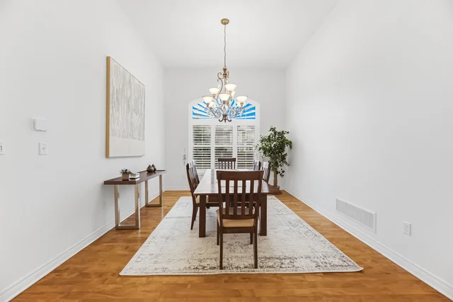 3409 Liptay Avenue, Oakville - photo 21