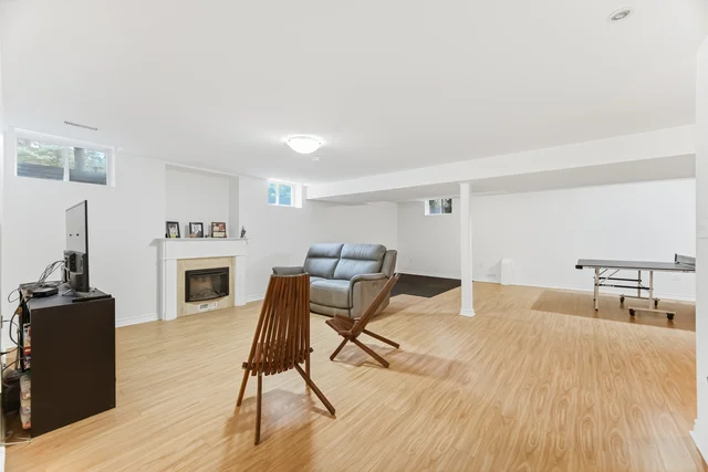 3409 Liptay Avenue, Oakville - photo 86