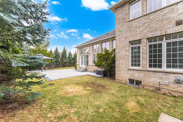 3409 Liptay Avenue, Oakville - photo 101