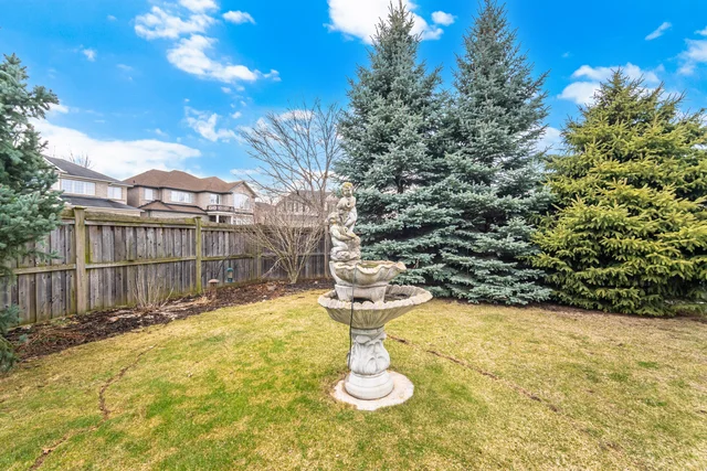 3409 Liptay Avenue, Oakville - photo 103