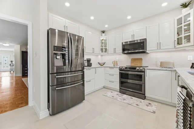 119 Castle Park Boulevard, Woodbridge - photo 16