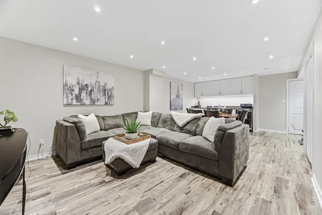 119 Castle Park Boulevard, Woodbridge - photo 42