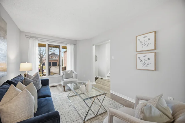 4 Raine Drive, Ajax - photo 12