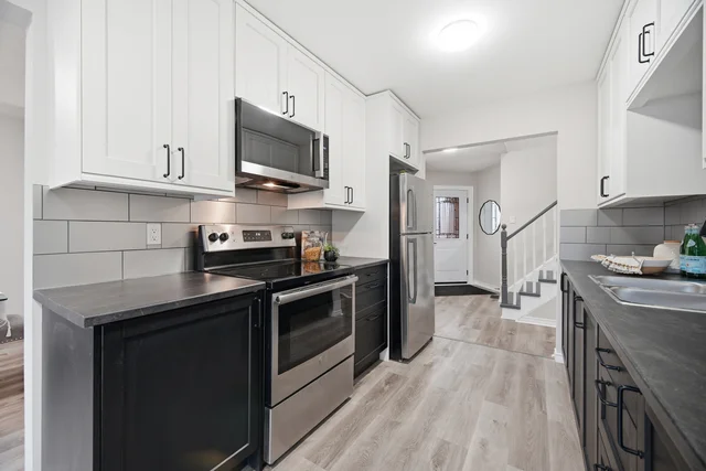 4 Raine Drive, Ajax - photo 22