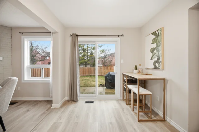 4 Raine Drive, Ajax - photo 25