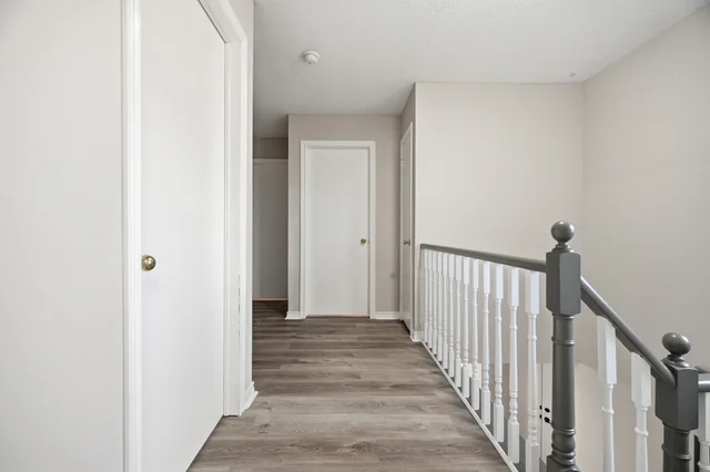 4 Raine Drive, Ajax - photo 34