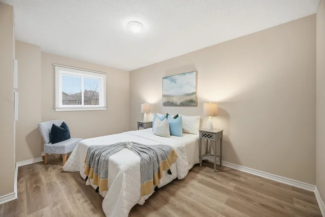 4 Raine Drive, Ajax - photo 44