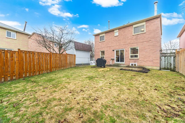 4 Raine Drive, Ajax - photo 70