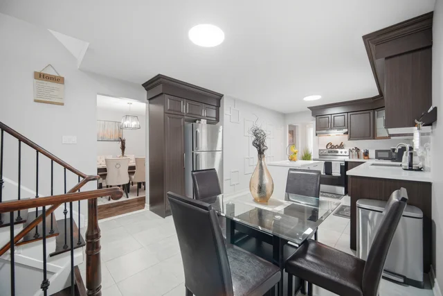 309 Royal Salisbury Way, Brampton - photo 17