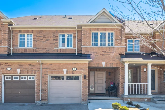 7 Cedarbrook Road, Brampton - photo 1
