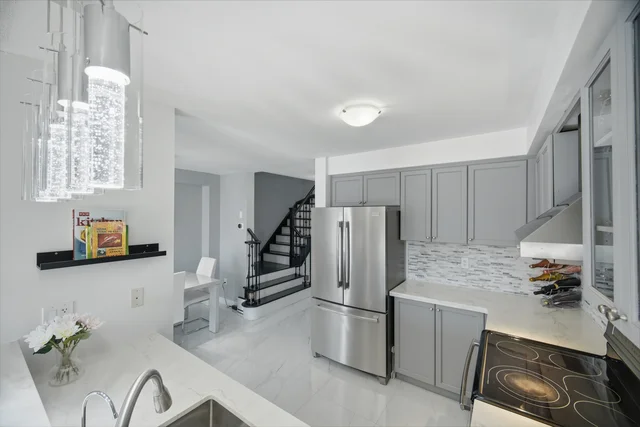 7 Cedarbrook Road, Brampton - photo 9