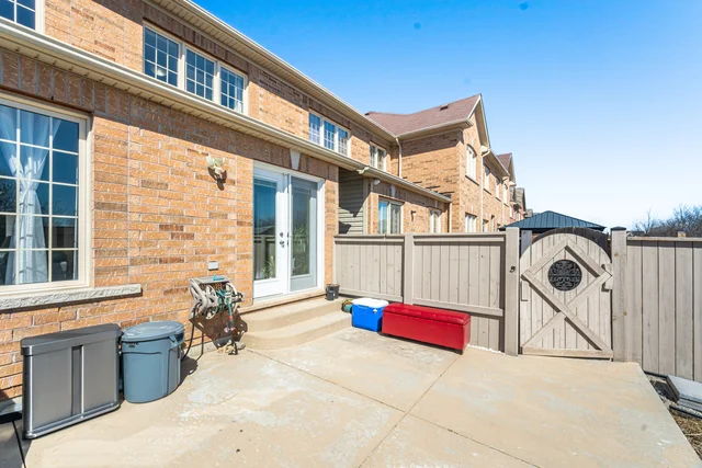 7 Cedarbrook Road, Brampton - photo 41