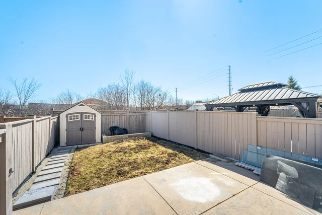 7 Cedarbrook Road, Brampton - photo 42