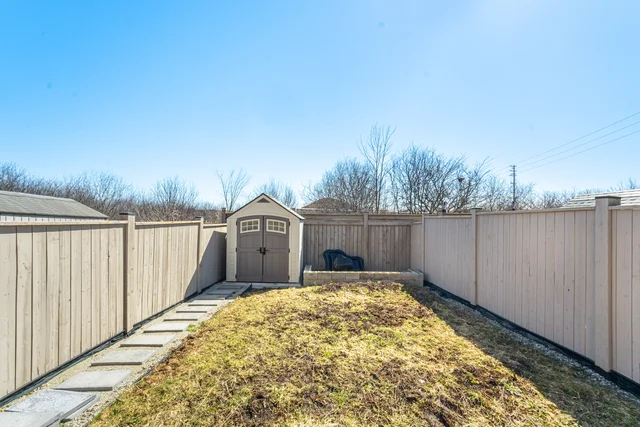 7 Cedarbrook Road, Brampton - photo 43