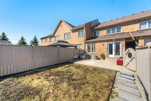 7 Cedarbrook Road, Brampton - photo 44