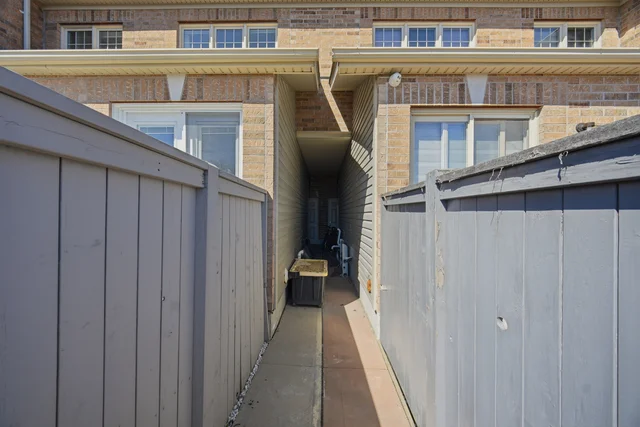 7 Cedarbrook Road, Brampton - photo 48