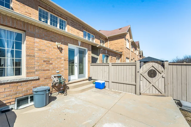 7 Cedarbrook Road, Brampton - photo 49
