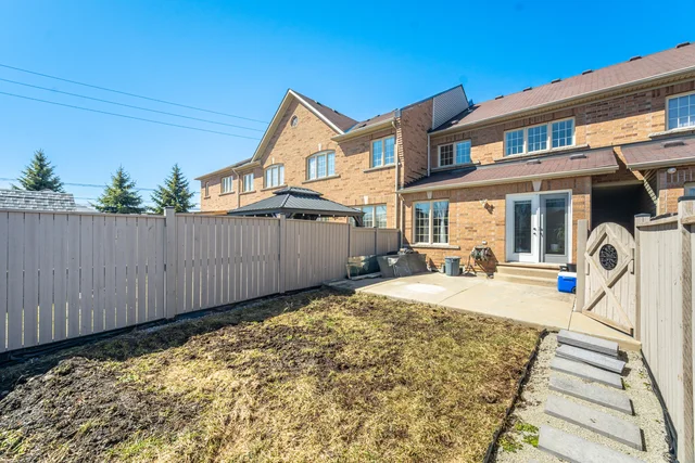 7 Cedarbrook Road, Brampton - photo 51
