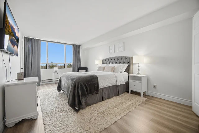 #711-330 Mill Street South, Brampton - photo 28