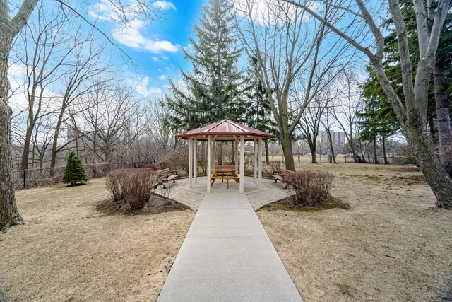 #711-330 Mill Street South, Brampton - photo 37