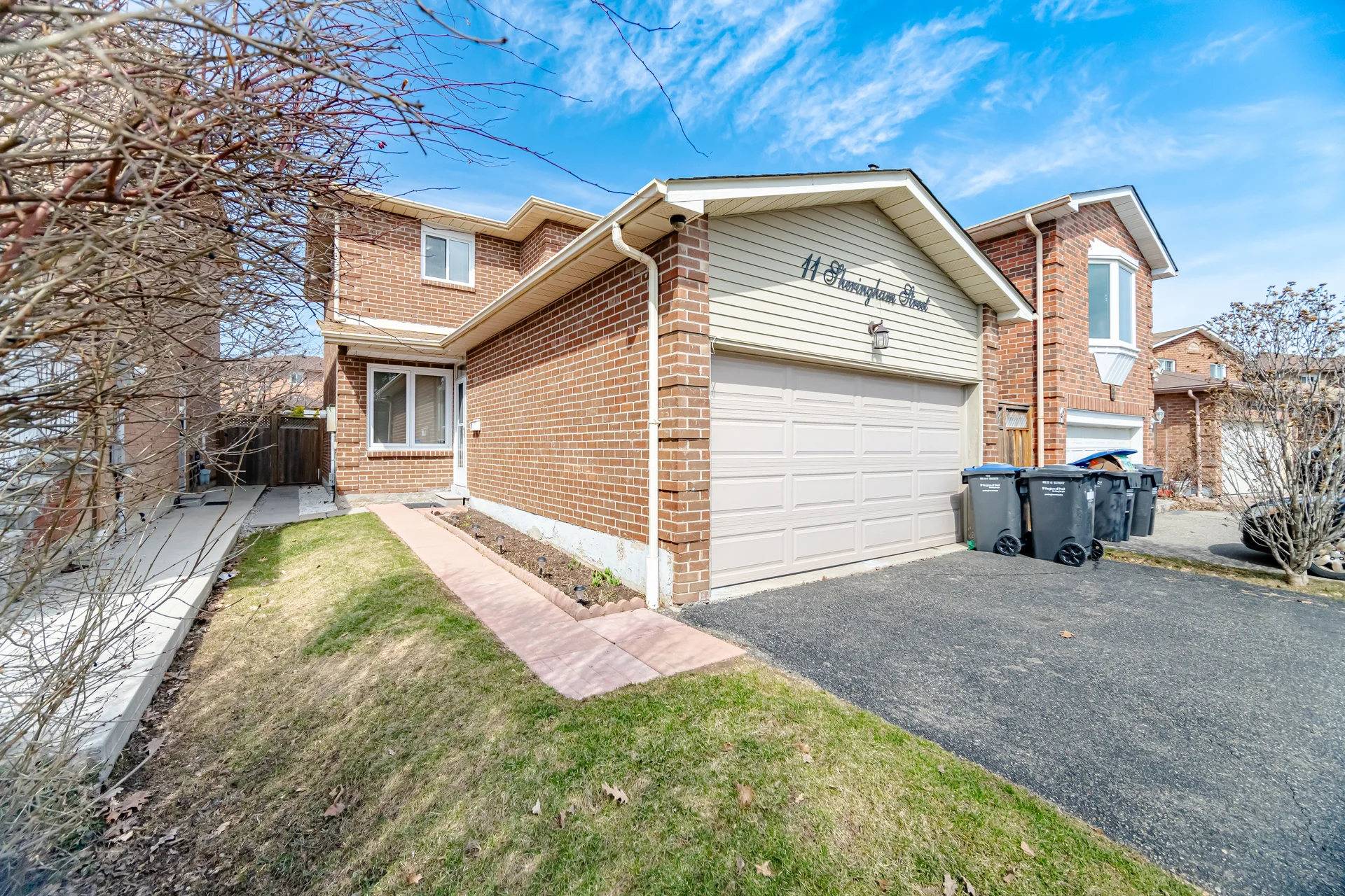 11 Sheringham Street, Brampton - photo 7