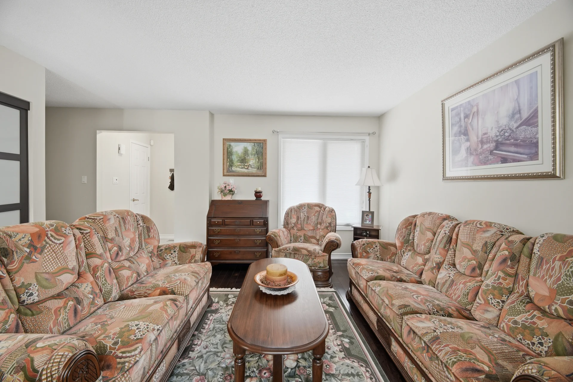 11 Sheringham Street, Brampton - photo 14