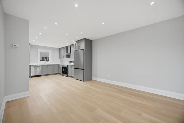 4028 Sasha Court, Mississauga - photo 10