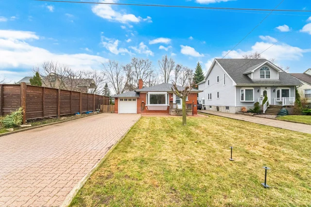 21 Minnewawa Road, Mississauga - photo 3