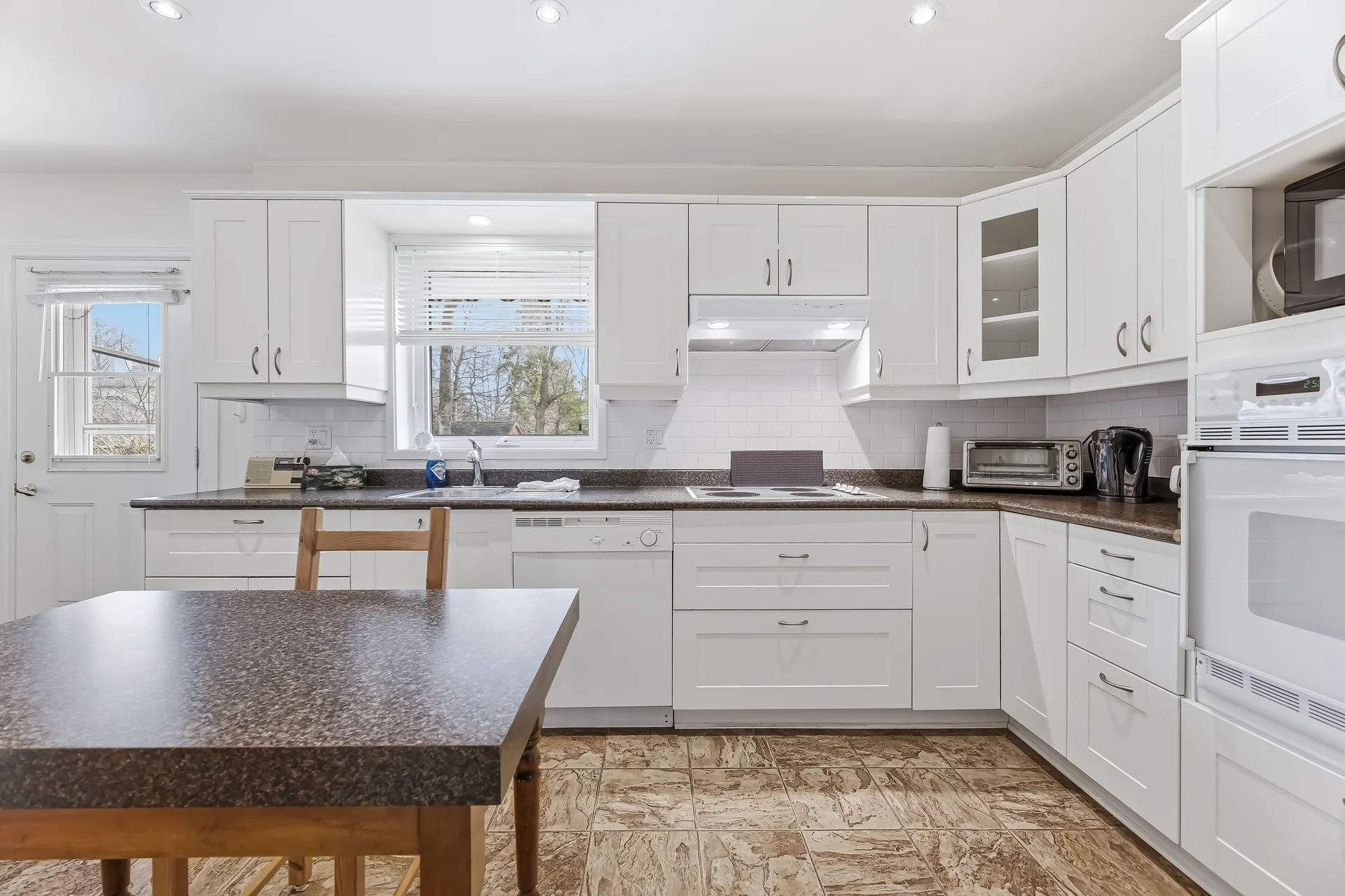21 Minnewawa Road, Mississauga - photo 22