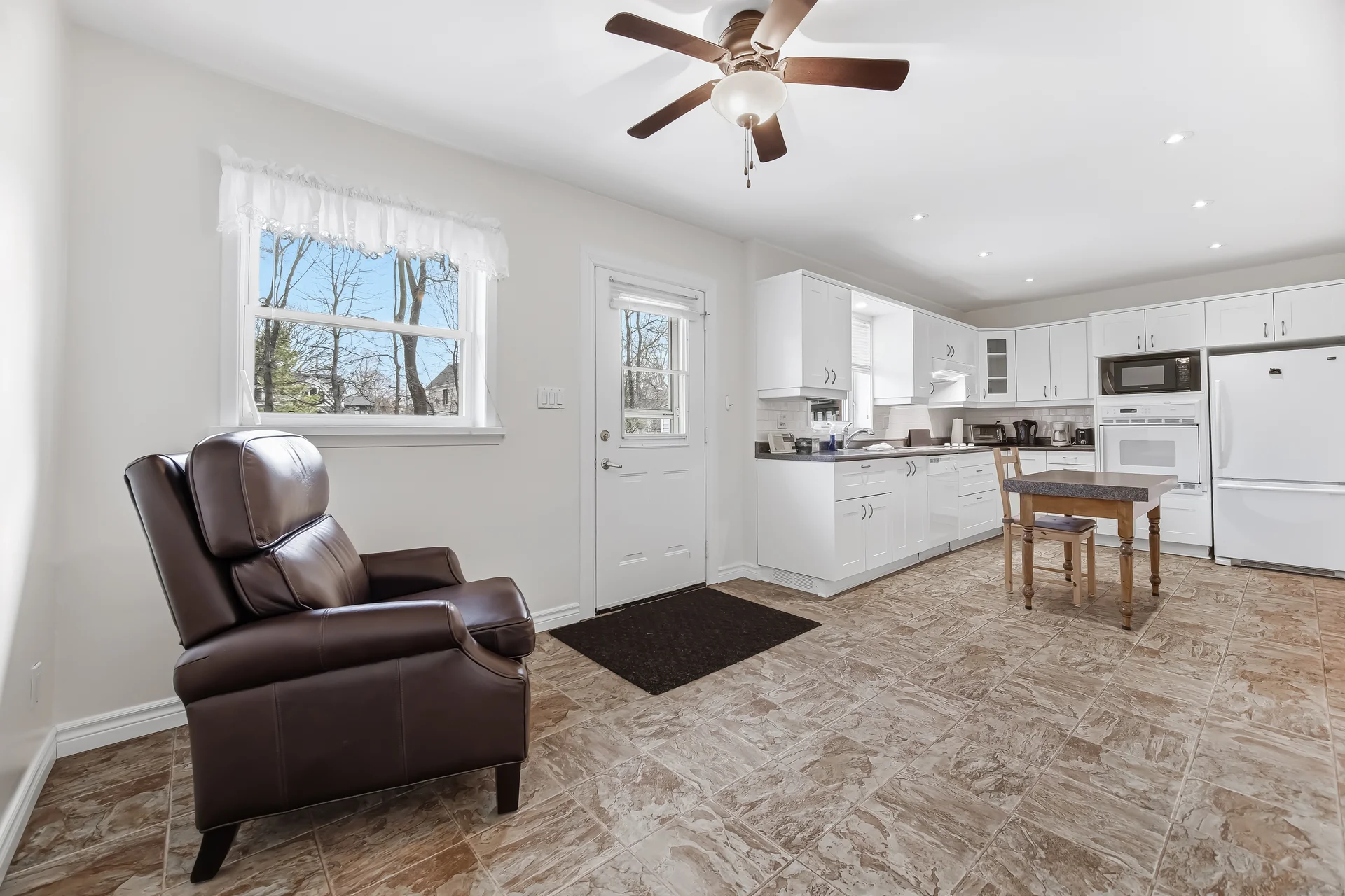 21 Minnewawa Road, Mississauga - photo 28