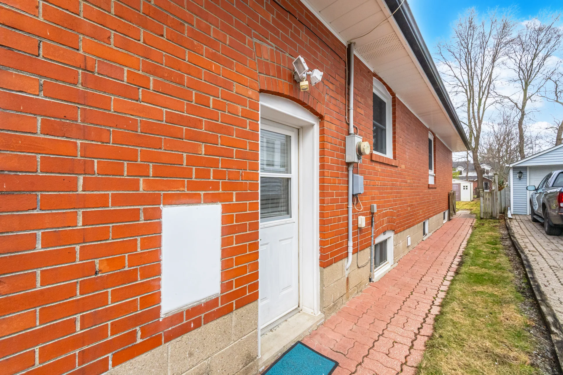 21 Minnewawa Road, Mississauga - photo 36