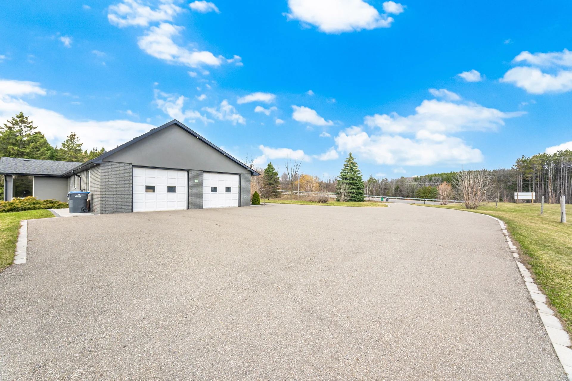 6785 Highway 9, Caledon - photo 17